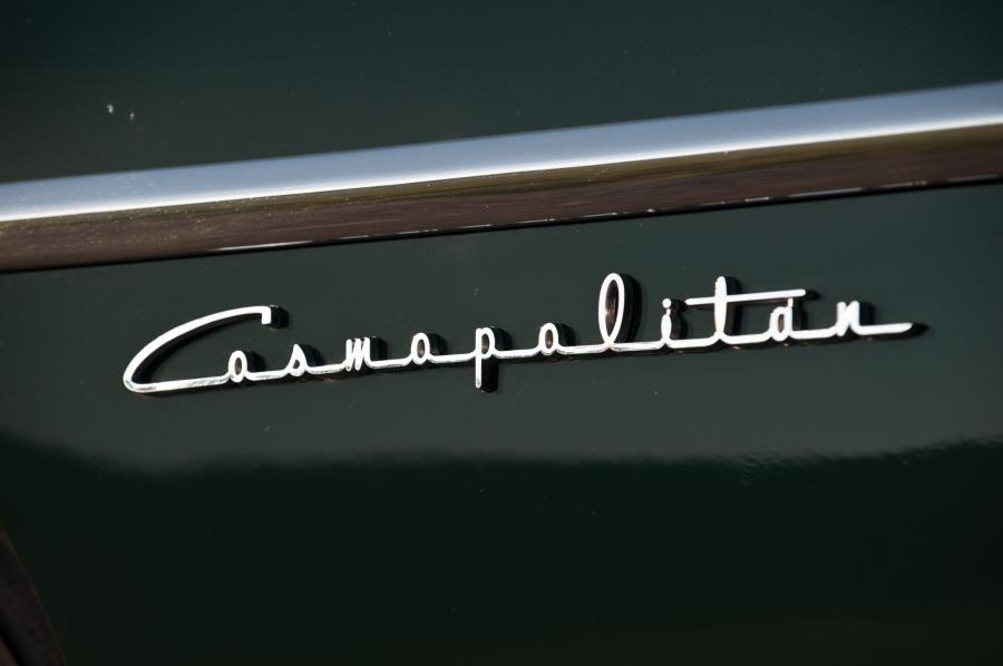  Lincoln Cosmopolitan Convertible 1951 года  (фото 33 из 39)